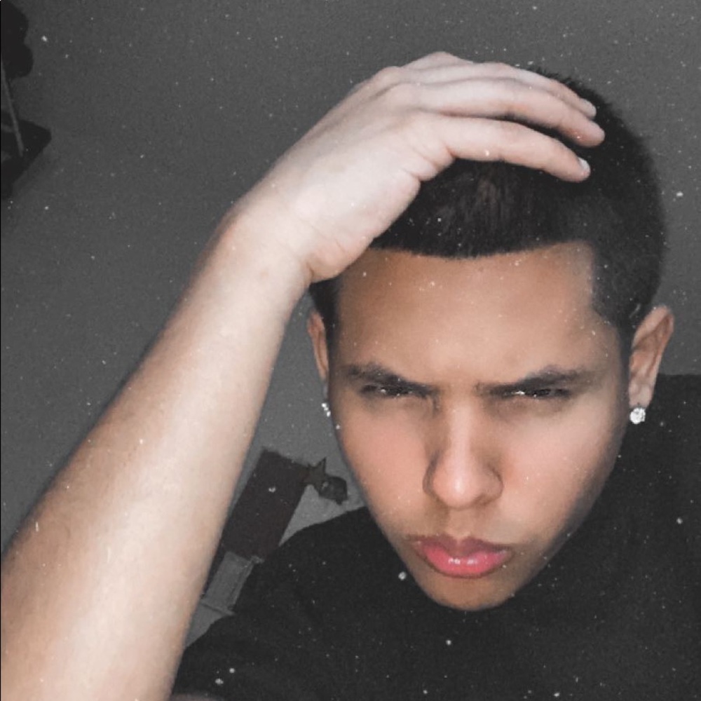 Meet your Posher, Christopher